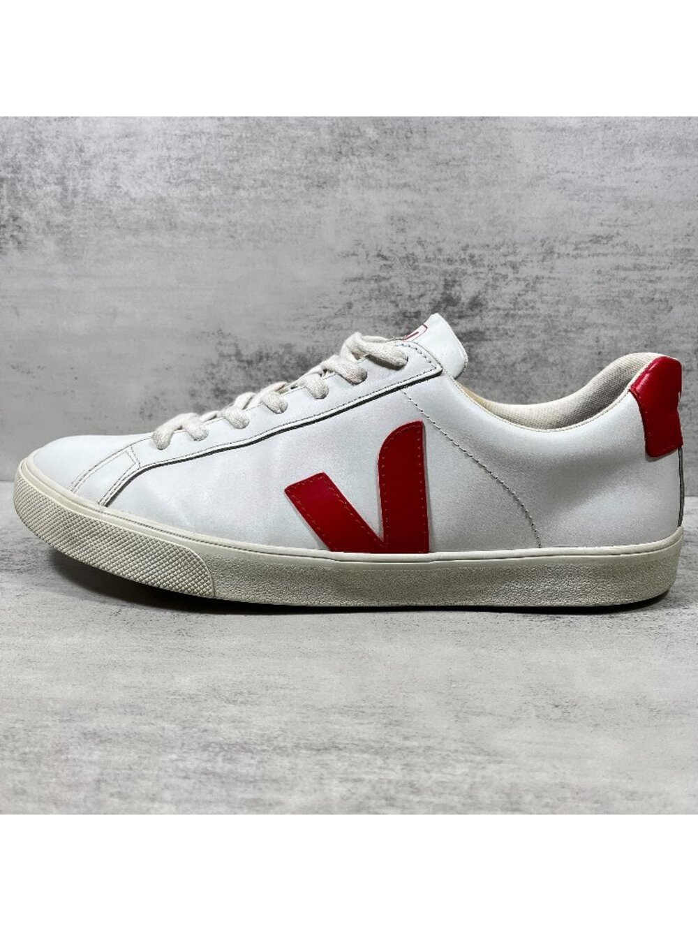 Veja Esplar Leather Sneakers - Men's Size 11 - White
